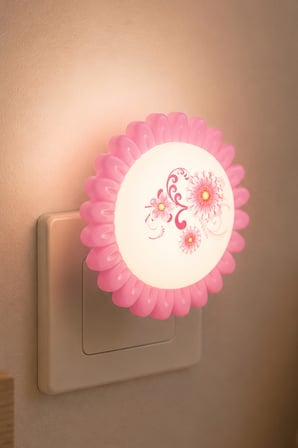 Çiçek Figürlü Gece Lambası ON/OFF Tuşlu Koridor Hol Işığı Uyuma Işığı Pembe GC09