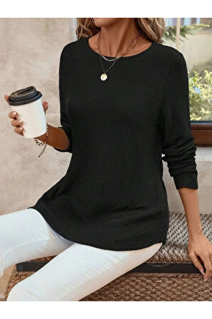 Kadın Uzun Kollu Yuvarlak Yaka Arkadan Düğmeli Waffle Bluz