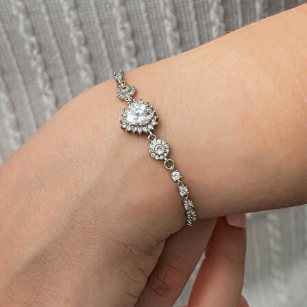 925 Ayar Gümüş Kalpli Su Yolu Kadın Bileklik