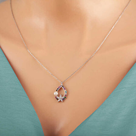 Gümüş Renkli Taşlı Çiçekli Kadın Kolye