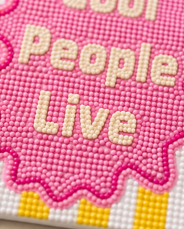 Cool people pink yellow Pearlstone Tuval Sanat Kiti | Yarım İnci 3D Tablo Boyama Seti | Rhinestone 