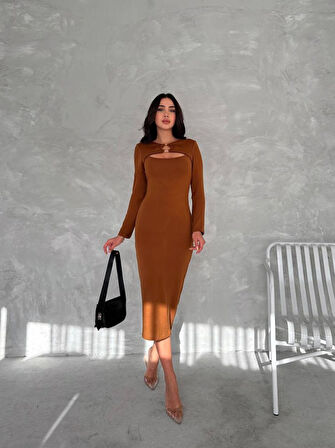 civetta Kadın Uzun Kollu Halka Ve Pencere Dekolte Detay Fırsat ürün Midi Boy Elbise