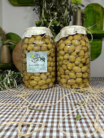 Aydın Yöresi Domat Cinsi Sofralık Tatlandırılmış Kırma Yeşil Zeytin 2+2 Kg