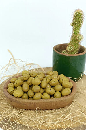 Aydın Yöresi Manzalina Cinsi Sofralık Tatlandırılmış Kırma Yeşil Zeytin 2 Kg