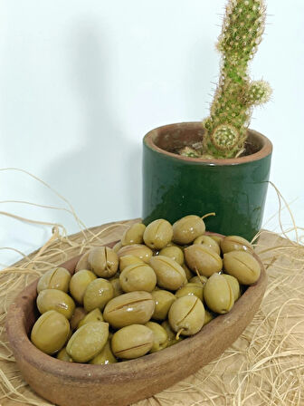 Aydın Yöresi Memecik Cinsi Sofralık Tatlandırılmış Çizik Zeytin 2+2 Kg