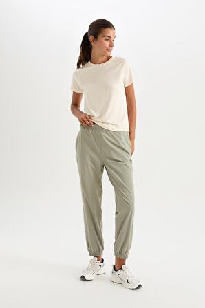DeFactoFit Wide Leg Geniş Paça Cepli Sporcu Dokuma Pantolon C9415AX25SPKH418