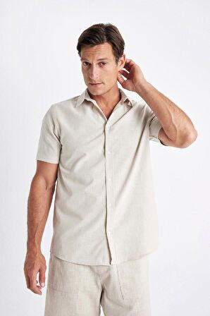 DeFacto Regular Fit Yazlık Polo Yaka Pamuklu Basic Düz Kısa Kollu Gömlek D1057AX24SMBG106