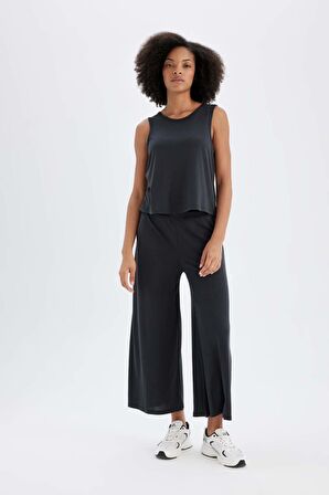 DeFactoFit Standart Fit Bisiklet Yaka Modal Sporcu Atlet C0495AX24SMAR231