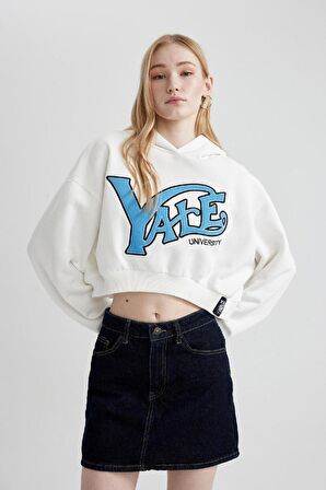 DeFacto Coool Yale University Oversize Geniş Kalıp Kapüşonlu Crop Sweatshirt C3092AX24SPWT32