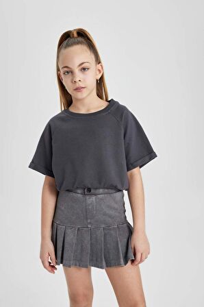 DeFacto Kız Çocuk Bisiklet Yaka Sırt Baskılı Kısa Kollu Tişört C1038A824SMAR31