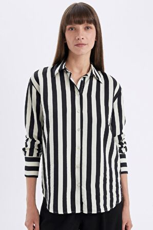 DeFacto Oversize Fit Çizgili Uzun Kollu Gömlek D4511AX24AUBK81