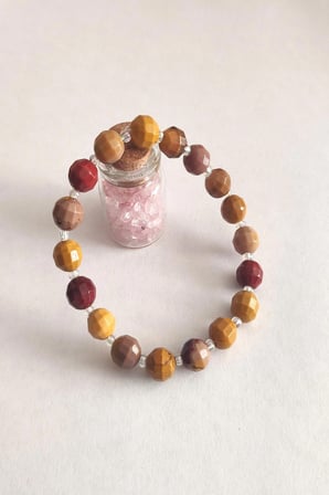 SERTİFİKALI 8 MM ÇOKGEN MOKAİT JASPER DOĞALTAŞ BİLEKLİK