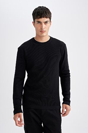 DeFacto Relax Fit Bisiklet Yaka Yaka İçi Penye Detaylı Pamuklu Triko Kazak D3290AX24AUBK27