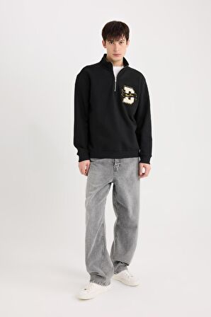 DeFacto Regular Fit Dik Yaka Fermuarlı Baskılı Sweatshirt A4469AX24AUBK81