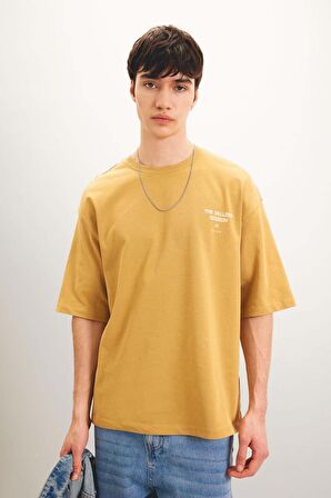 DeFacto Loose Fit Bisiklet Yaka Sırt Baskılı Kısa Kollu Tişört C0710AX24SPYL256