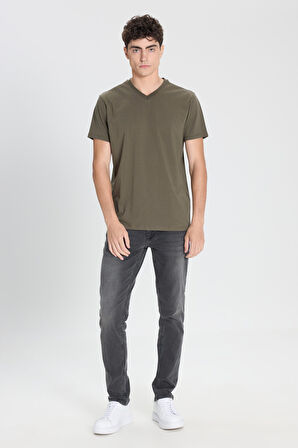 Erkek Haki Slim Fit Dar Kesim %100 Pamuk V Yaka Kısa Kollu Tişört