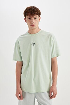 DeFacto Vikings Boxy Fit Bisiklet Yaka Kısa Kollu Tişört C5869AX24HSGN1105