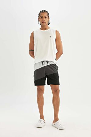 DeFactoFit Regular Fit Baskılı Esnek Dokulu Sporcu Kısa Boy Deniz Şortu B5997AX24HSAR202