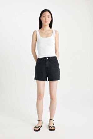 DeFacto Mom Fit Yüksek Bel Dar Paça Jean Şort C0685AX24SMNM40