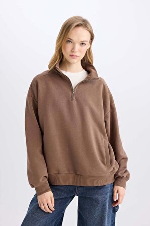 DeFacto Oversize Geniş Kalıp Fermuarlı Dik Yaka Cepli Basic Düz Kalın Sweatshirt D7206AX24WNBN534
