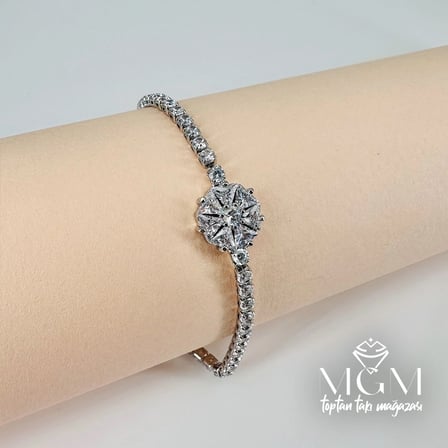 Zirkon Taşlı Pirinç Zirkon Bileklikler 17+2,5 Cm - Kbl0037