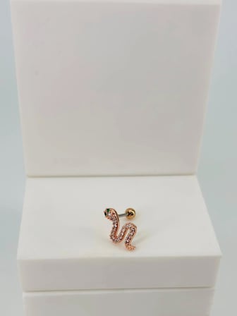 Rose Zirkon Taşlı Uç Kısmı : Pirinç Kıkırdak Bar Uzunluğu : 6 Mm / Bar Kalınlığı 0.8 Mm / Top Boyu 3