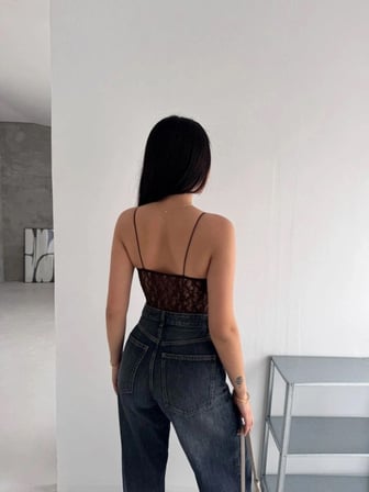 Kadın Dantel Detaylı Derin Dekolte Body Şık Kolsuz Yazlık Bodysuit - Kahvrenegi