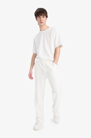 DeFacto Bol Rahat Kesim Wide Leg Üç Cepli Geniş Paça Pamuklu Yazlık Pantolon F0606AX25SPER83