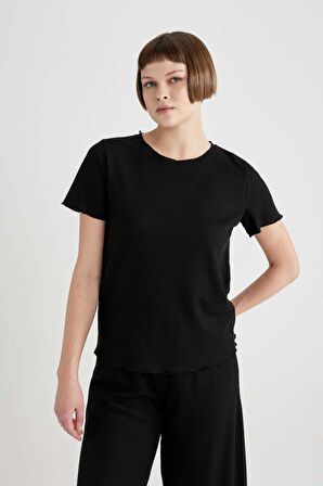 DeFacto Regular Fit Bisiklet Yaka Casual Kısa Kollu Pijama Üstü-Fall in Love B6701AX24SPBK81