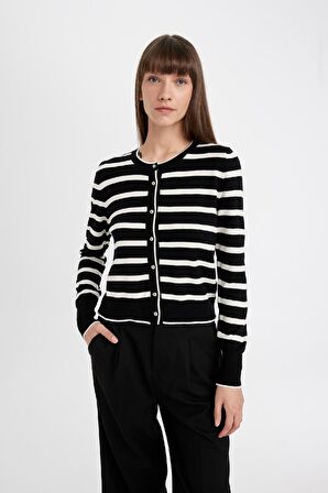 DeFacto Regular Fit Çizgili Bisiklet Yaka Düğmeli Triko Hırka D3303AX24AUBK27