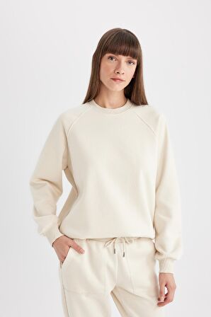 DeFacto Oversize Geniş Kalıp Bisiklet Yaka Kalın Basic Düz Sweatshirt V2697AZ24WNBG759