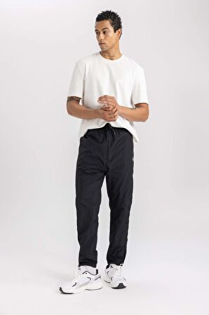 DeFactoFit Jogger Eşofman Altı Standart Fit Dokuma Çift Cepli B4777AX24SPBK81