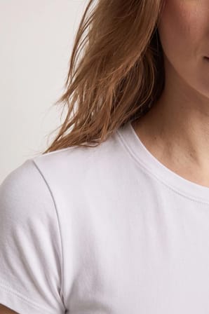 Elemge %95Pamuk %5Likra Vücuda Oturan Magic Fit Beyaz Kadın Stretch T-Shirt Compact Penye Kısa Kol Esnek Basic Tişört Elastan