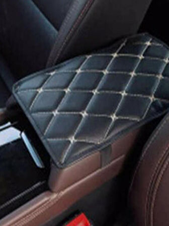 Audi A1 2010 Deri Oto Kolçak Kılıfı Örtüsü Capitone Süngerli Beyaz Nakışlı