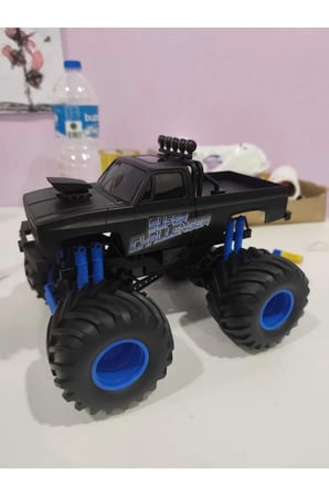 2.4 GHZ Şarjlı Uzaktan Kumandalı Full Fonksiyon Dev Arazi Canavarı OFF ROAD Kamyon 30 Metre Çekim Mesafesi