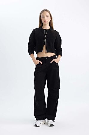 DeFacto Coool Fitted Crop Fermuarlı Triko Hırka B6718AX24SPBK27