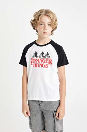 DeFacto Erkek Çocuk Stranger Things Bisiklet Yaka Kısa Kollu Tişört C0520A824SMWT32