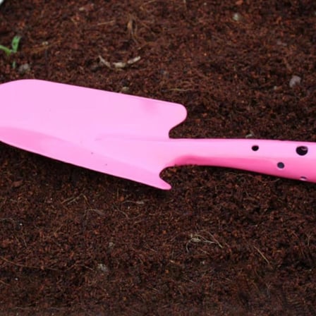 METAL BAHÇE KÜREĞİ PEMBE RENK 27 M 