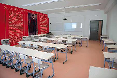 İstiklal Marşı Atatürk Okul Duvar Kağıdı