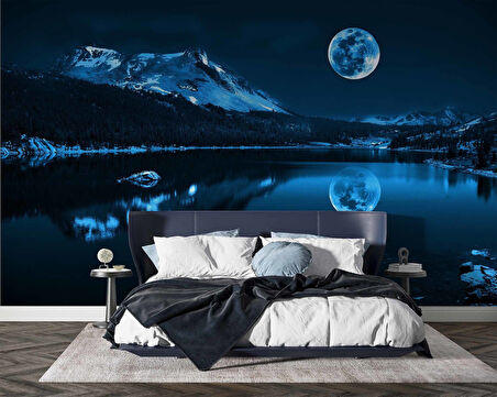 Gece Ay ve Dağ Manzaralı Duvar Kağıdı