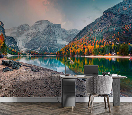 Dağ ve Nehir Orman Manzaralı Duvar Kağıdı