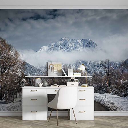 Kış Karlı Dağ ve Gökyüzü Manzaralı Duvar Kağıdı