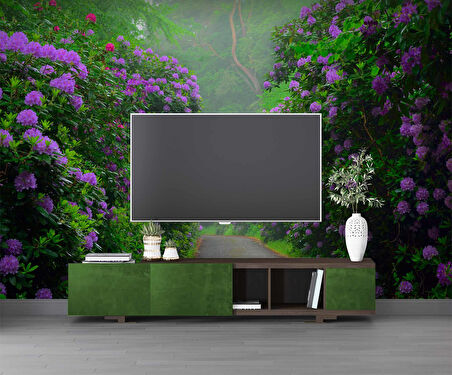 Mor Çiçekli Yeşil Orman Patika Yol Manzaralı Duvar Kağıdı