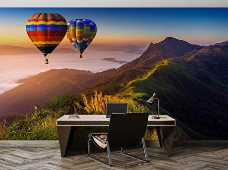 Dağ ve Sıcak Hava Balon Manzaralı Duvar Kağıdı