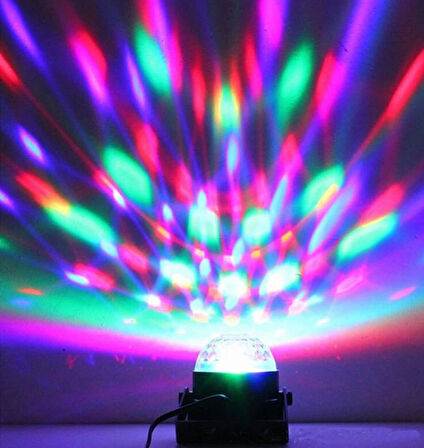 Sesle Duyarlı Kumandalı LED RGB Disko Topu Mini Boyutlu Taşınabilir Renkli Parti Işığı