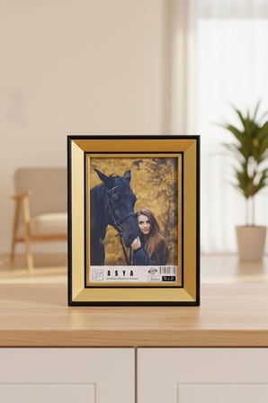 Ultra Lüks 15x21 İşlemeli Ayaklı Plastik Fotoğraf Çerçevesi
