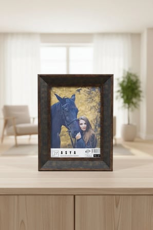 Ultra Lüks 15x21 İşlemeli Ayaklı Plastik Fotoğraf Çerçevesi