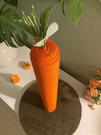 Havuç Figürlü Düz Kedi Tırmalama Tahtası 52 cm