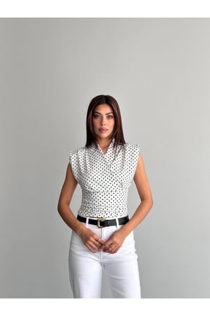 Kadın Puantiyeli Kruvaze Yaka Vatkalı Bluz