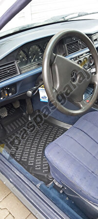 Mercedes E Serisi W124 3D Havuzlu Paspas, 1986-1994 Arası